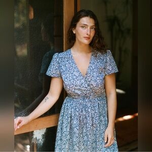 Christy Dawn Simple Dawn Dress - Blue Daisy print - L